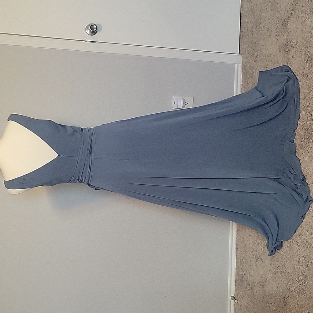 David's Bridal Elegant Blue Evening Gown, Size 6 - Picture 6 of 15